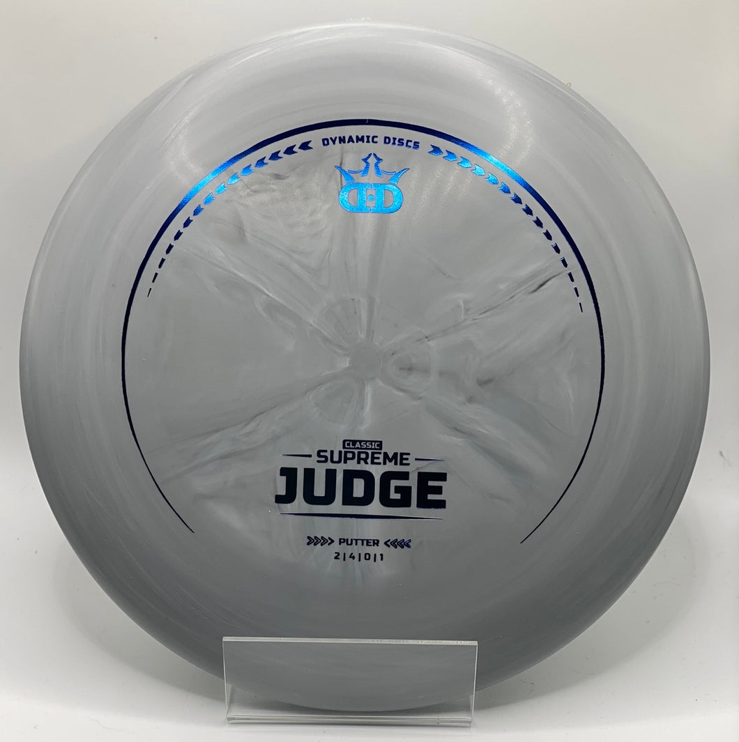 Dynamic Discs Classic Supreme Judge - Putt Approach